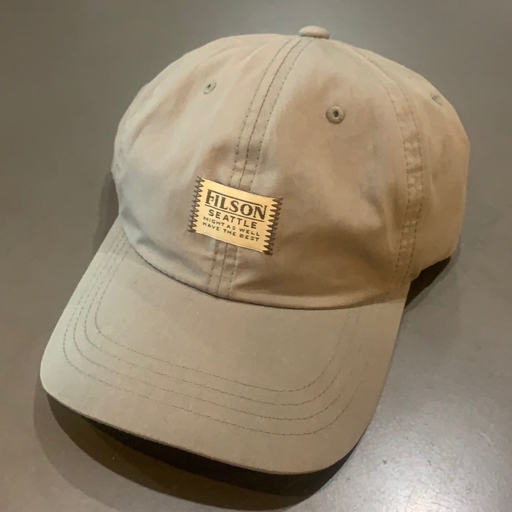 Filson lightweight Angler Cap DsrtGrnBrm